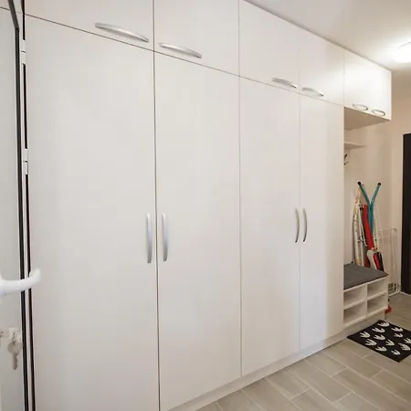 Paradise Guest * Sofia